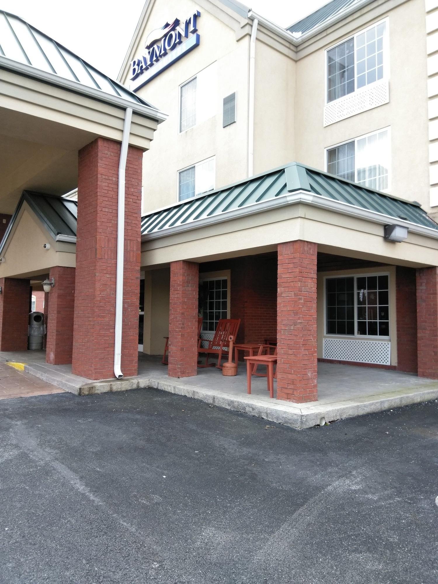 Baymont By Wyndham Clinton Hotel Ngoại thất bức ảnh